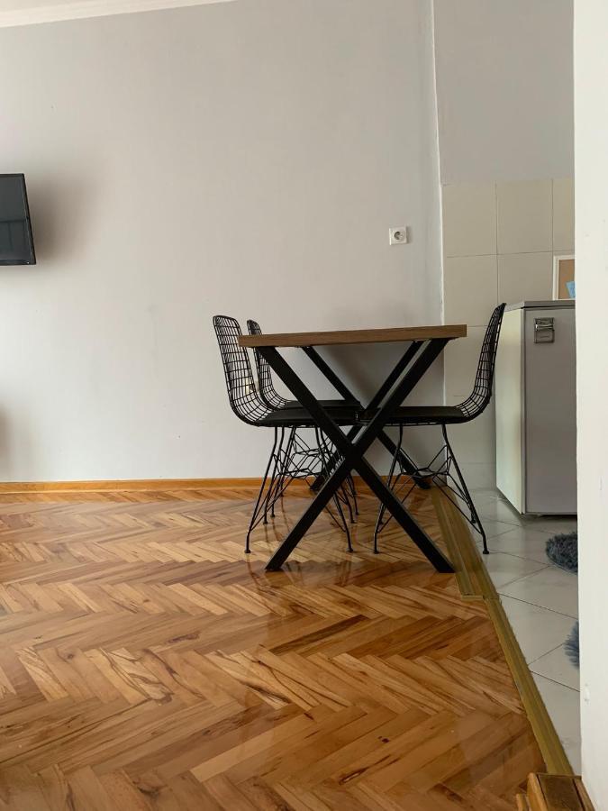 Comfy Studio - 1 Minute Walk To Delta Planet Nis Exterior photo